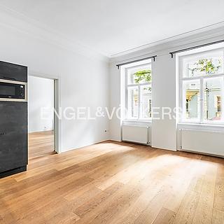 Prodej bytu 2+kk 52 m² Praha