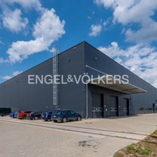Pronájem skladu 2 600 m² Zápy, Královická
