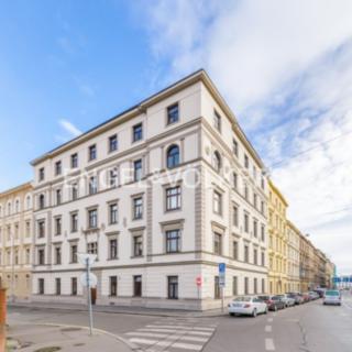 Pronájem kanceláře 19 m² Praha Smíchov, U Trojice