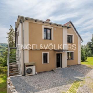Prodej rodinného domu 256 m² Černošice, Slunečná
