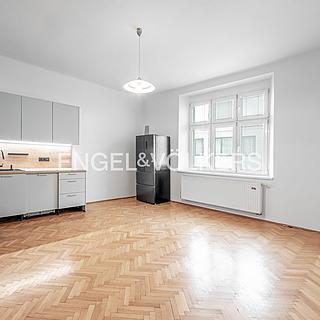 Pronájem bytu 3+kk 92 m² Praha Libeň, Pod Vlachovkou