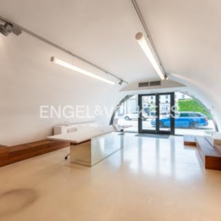 Pronájem kanceláře 250 m² Praha