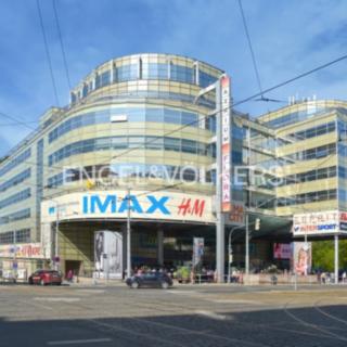 Pronájem kanceláře 2455 m² Praha