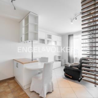 Pronájem bytu 1+kk, garsoniery 38 m² Praha