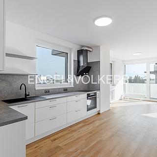 Pronájem bytu 3+kk 84 m&sup2; Praha