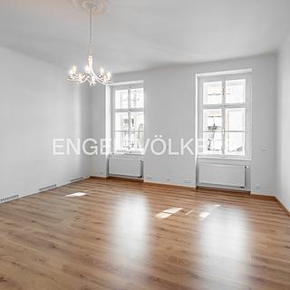 Pronájem bytu 2+1 88 m² Praha Nové Město, V jirchářích