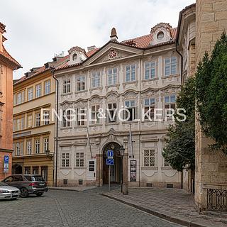 Pronájem kanceláře 187 m² Praha