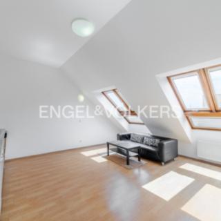 Pronájem bytu 2+kk 55 m² Praha