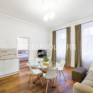 Pronájem bytu 2+kk 55 m&sup2; Praha