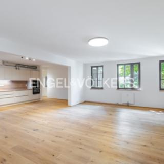 Pronájem bytu 4+kk 161 m² Praha Vršovice, Donská