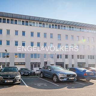 Pronájem kanceláře 1 392 m² Praha Vysočany, Kolbenova