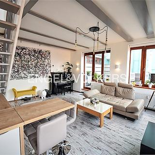 Pronájem bytu 3+kk 129 m² Praha