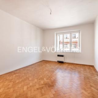 Pronájem bytu 1+kk, garsoniery 35 m² Praha