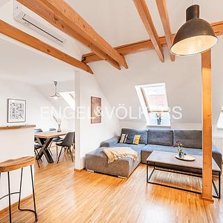 Pronájem bytu 3+kk 100 m&sup2; Praha