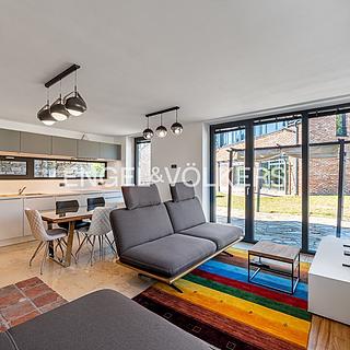 Pronájem rodinného domu 120 m² Jíloviště, Františka Smolíka