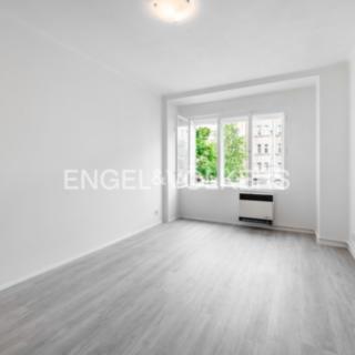 Pronájem bytu 2+1 44 m² Praha