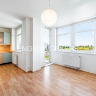 Prodej bytu 2+kk 43 m² Praha Hlubočepy, Trnkovo náměstí