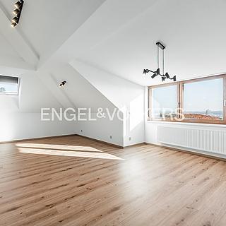 Pronájem bytu 2+kk 88 m² Praha