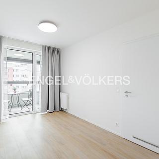 Pronájem bytu 2+kk 52 m² Praha