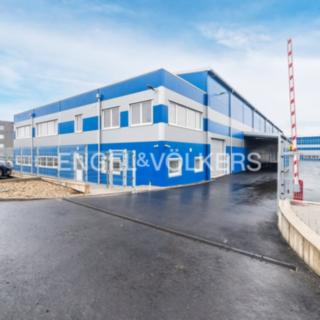 Pronájem skladu 425 m² Praha
