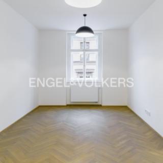 Pronájem bytu 2+kk 53 m² Praha Smíchov, Lidická
