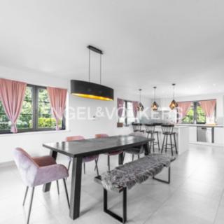 Pronájem vily 318 m² Středokluky