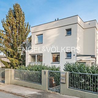 Prodej vily 318 m² Praha Hlubočepy, Filmařská