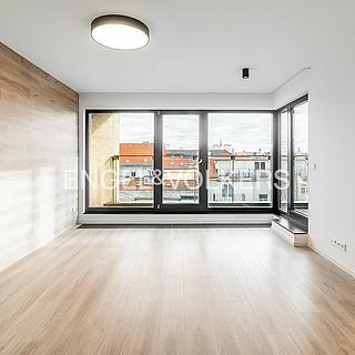 Prodej bytu 3+kk 82 m&sup2; Praha
