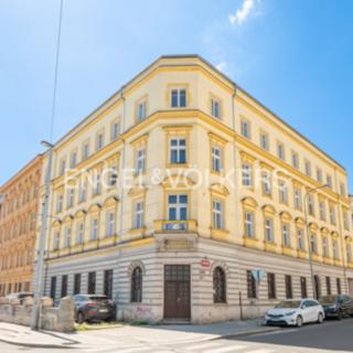 Pronájem restaurace 642 m² Praha Smíchov, Bieblova