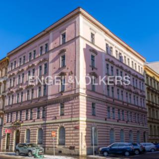 Pronájem skladu 281 m² Praha Nové Město, Sokolská
