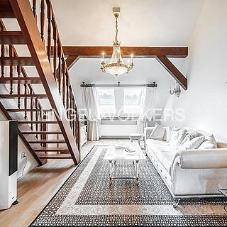 Pronájem bytu 4+kk 112 m² Praha