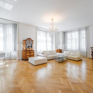 Pronájem bytu 3+1 130 m² Praha
