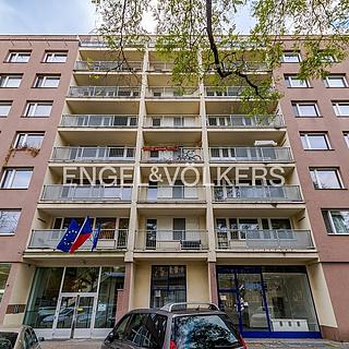 Pronájem obchodu, 141m²