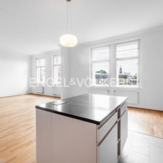 Pronájem bytu 4+kk 155 m² Praha Nové Město, Na Moráni