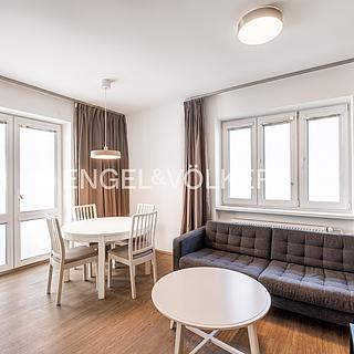 Pronájem bytu 2+kk 36 m&sup2; Praha