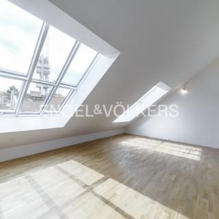 Pronájem bytu 2+kk 75 m² Praha