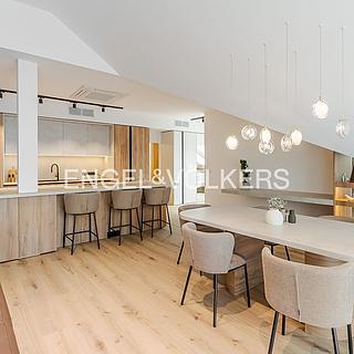 Pronájem bytu 2+kk 112 m² Praha