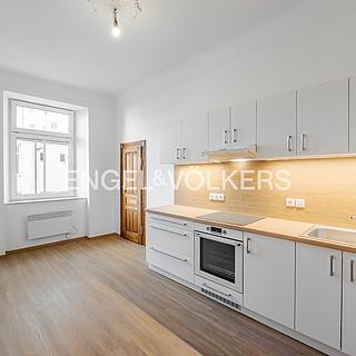 Prodej bytu 2+kk 40 m² Praha