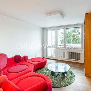 Pronájem bytu 2+kk 49 m&sup2; Praha