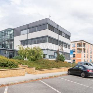 Pronájem kanceláře 157 m² Jesenice, Nákupní