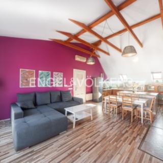 Pronájem bytu 4+kk 108 m² Praha