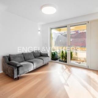 Pronájem bytu 2+kk 60 m² Praha