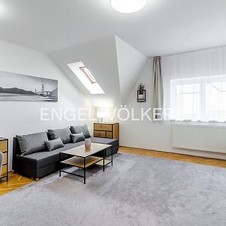 Pronájem bytu 3+1 63 m&sup2; Praha