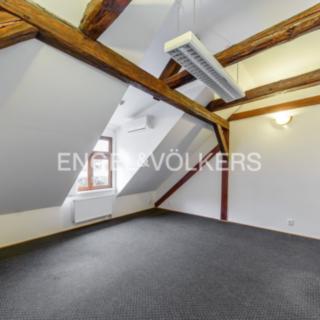 Pronájem bytu 3+kk 123 m² Praha