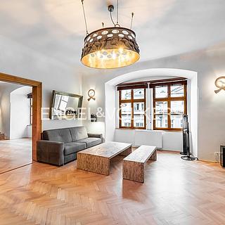 Pronájem bytu 3+kk 98 m&sup2; Praha