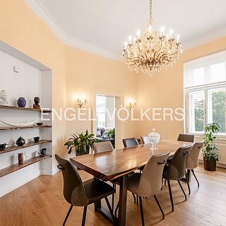 Pronájem bytu 3+1 102 m&sup2; Praha