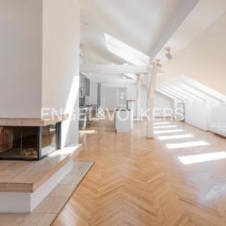 Pronájem bytu 4+kk 155 m² Praha