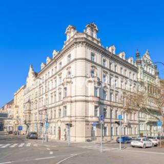 Pronájem kanceláře 187 m² Praha