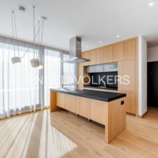 Pronájem bytu 3+kk 93 m² Praha Libeň, Valčíkova