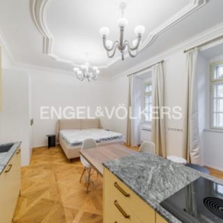 Pronájem bytu 1+kk, garsoniery 39 m² Praha